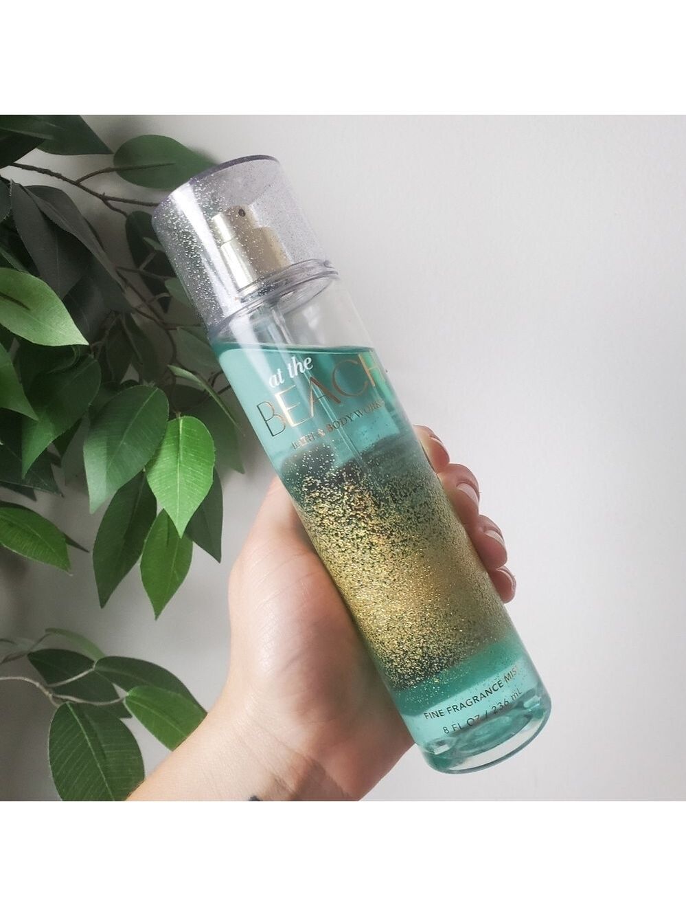 Bath and Body Works 8oz Sea Salt Blossoms Musk